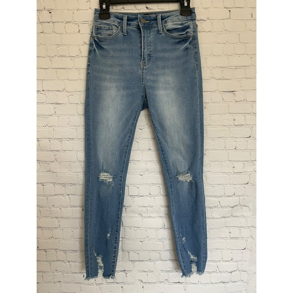 Women's Simple Society Distressed Medium wash Blue jeans size 5/27 - Picture 1 of 8